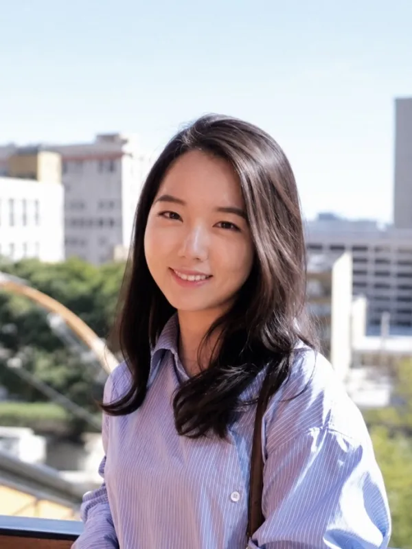 Headshot of Eunkyung Hwang